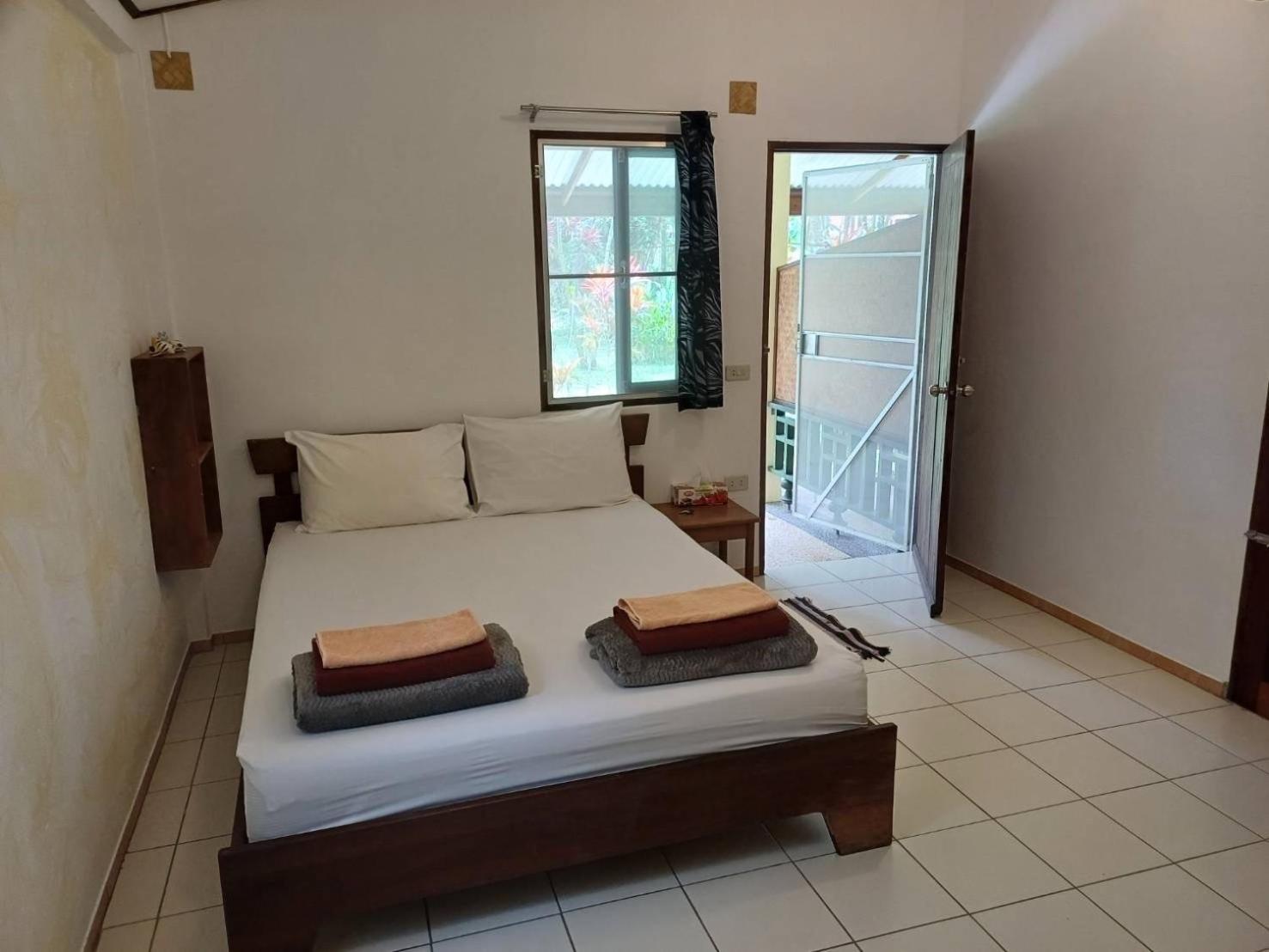 Lake View Bungalows Khao Lak Zewnętrze zdjęcie