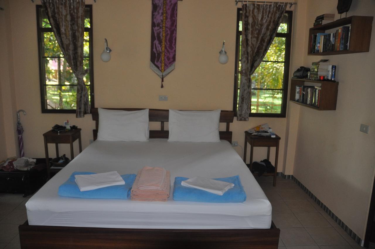 Lake View Bungalows Khao Lak Zewnętrze zdjęcie